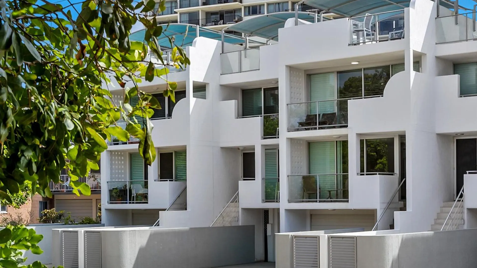 Cotton Tree Beach Front 3 Bedroom Townhouse Maroochydore Apartment